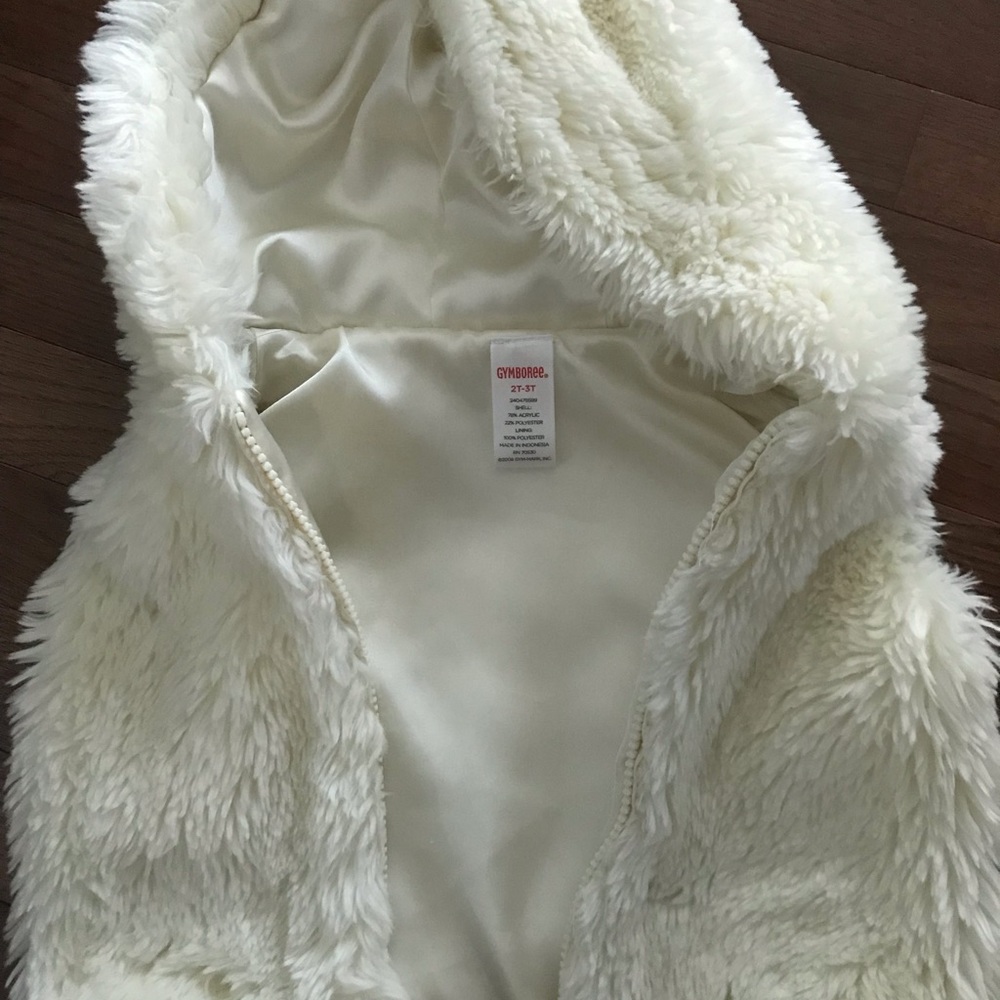 Fuzzy fun vest. 2T-3T